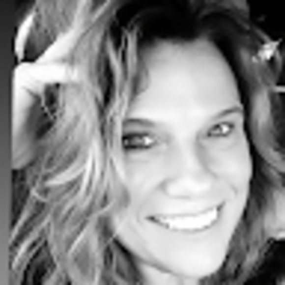 Meet your Posher, Rosemary - Picture 1 of 1